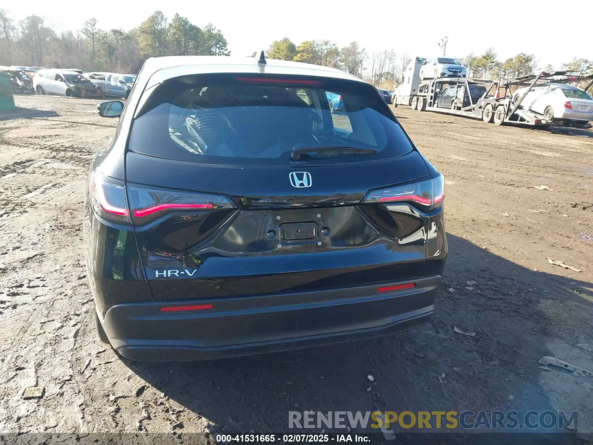 16 Photograph of a damaged car 3CZRZ2H30RM712679 HONDA HR-V 2024