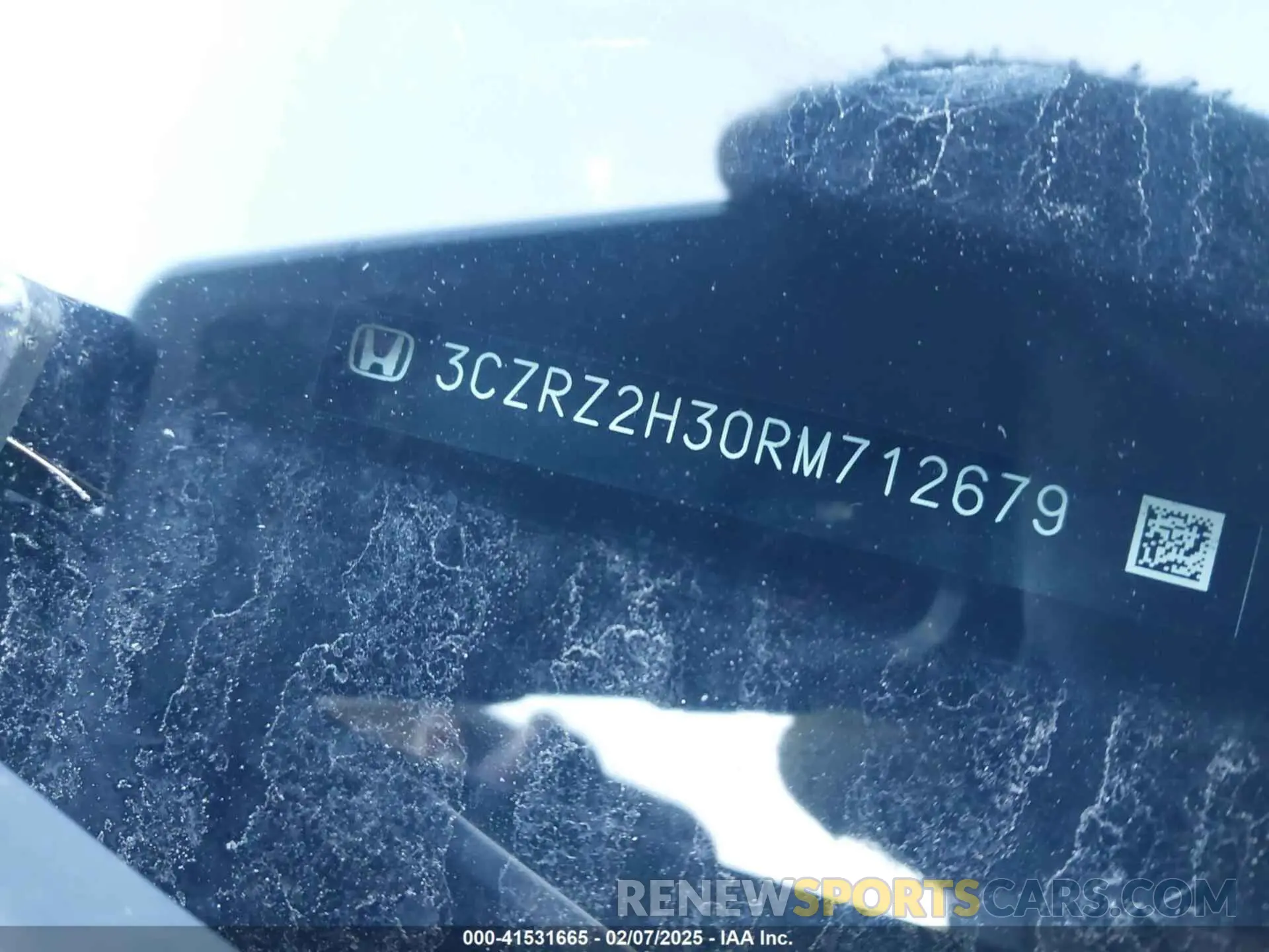 17 Photograph of a damaged car 3CZRZ2H30RM712679 HONDA HR-V 2024