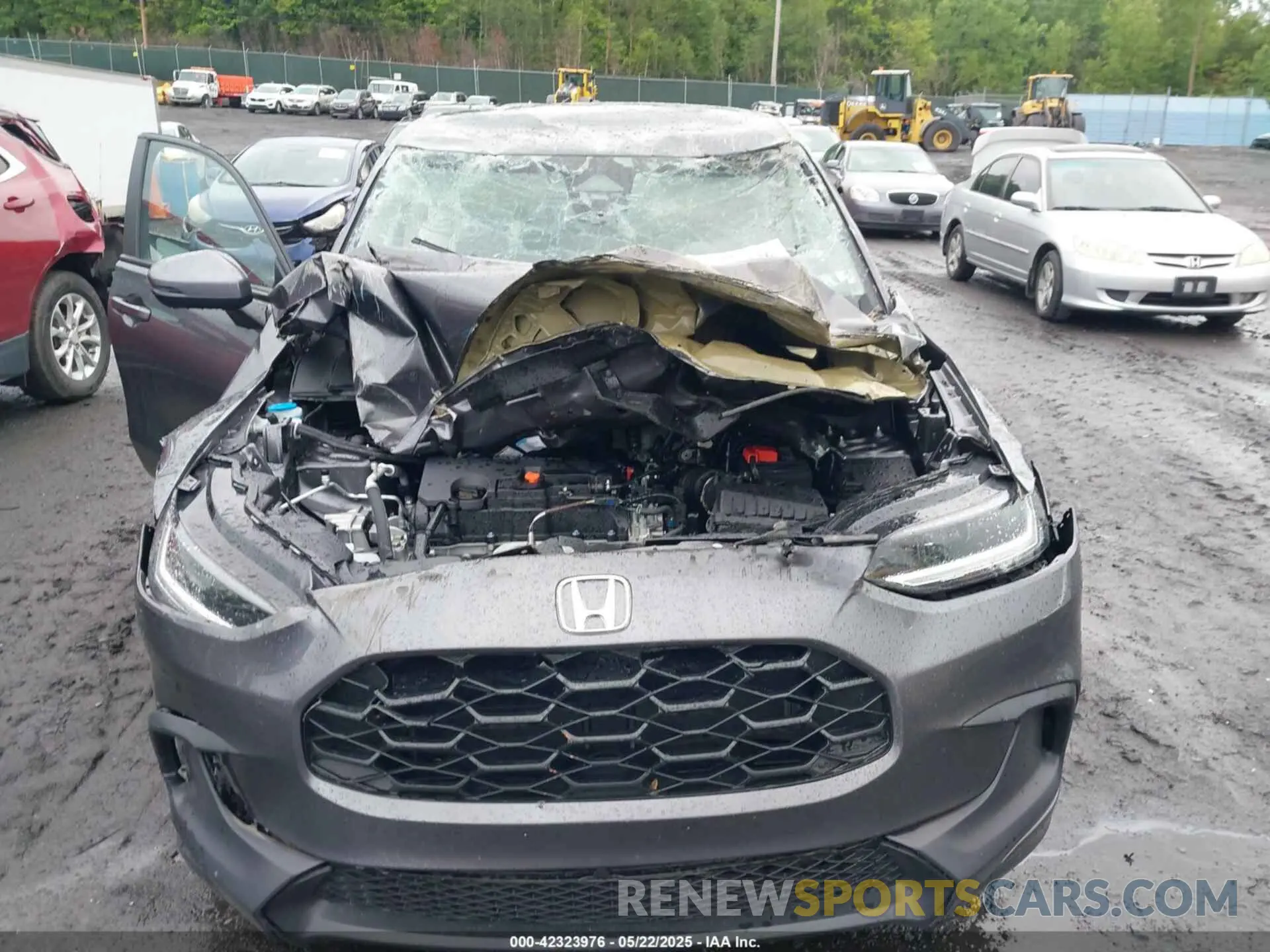 12 Photograph of a damaged car 3CZRZ2H32RM776156 HONDA HR-V 2024