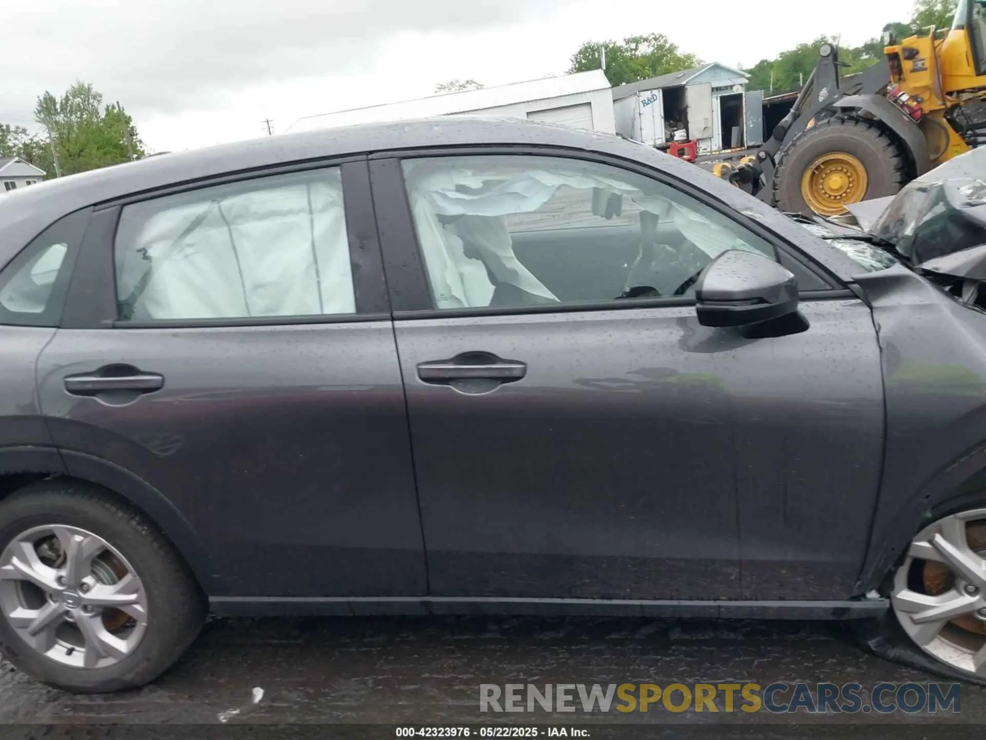 13 Photograph of a damaged car 3CZRZ2H32RM776156 HONDA HR-V 2024