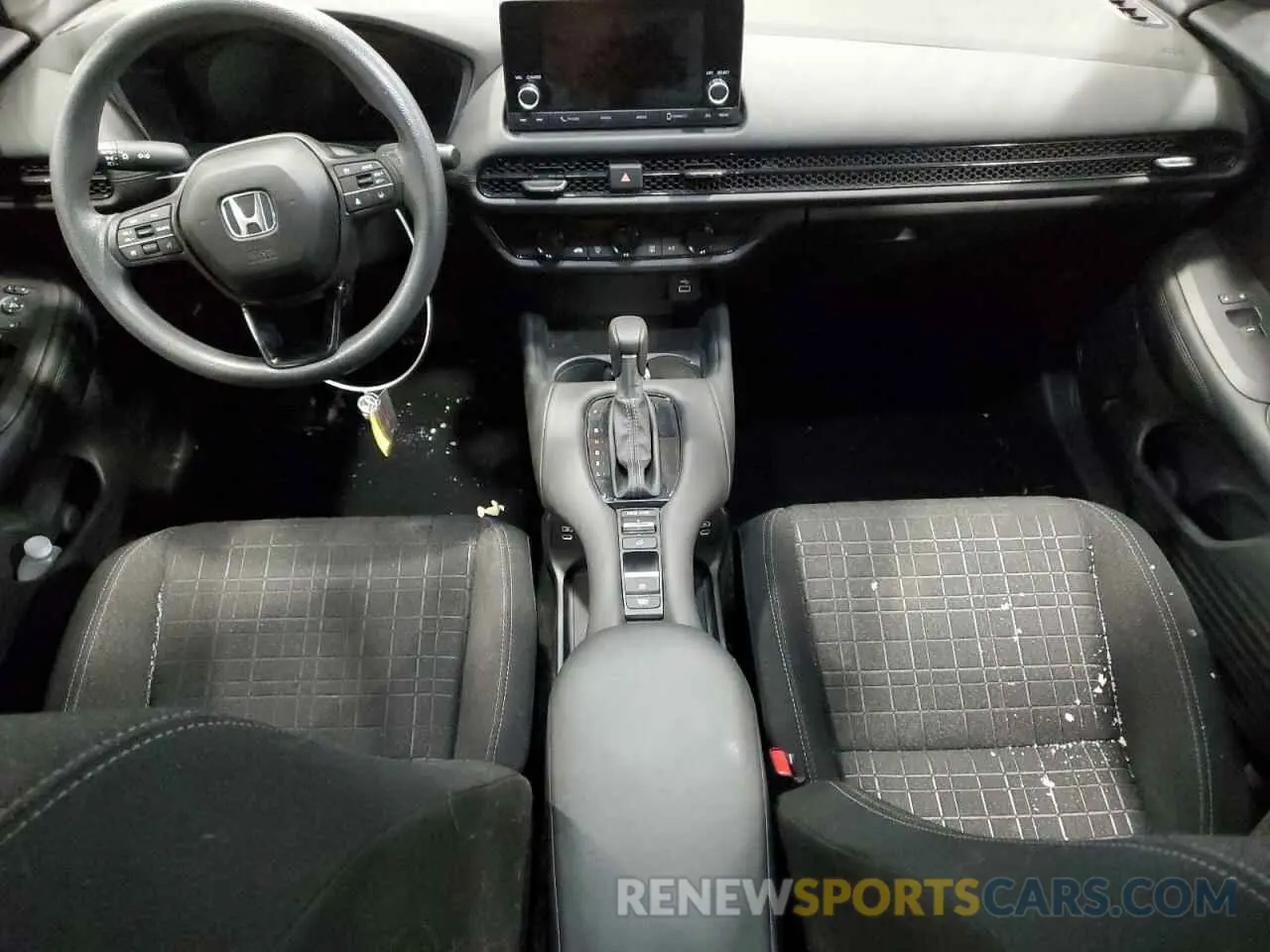 8 Photograph of a damaged car 3CZRZ2H33RM720792 HONDA HR-V 2024