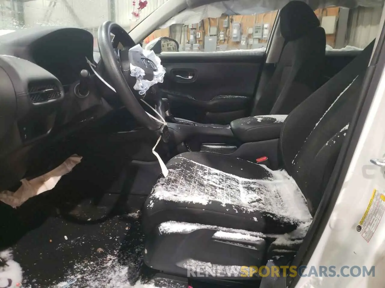 7 Photograph of a damaged car 3CZRZ2H34RM107354 HONDA HR-V 2024