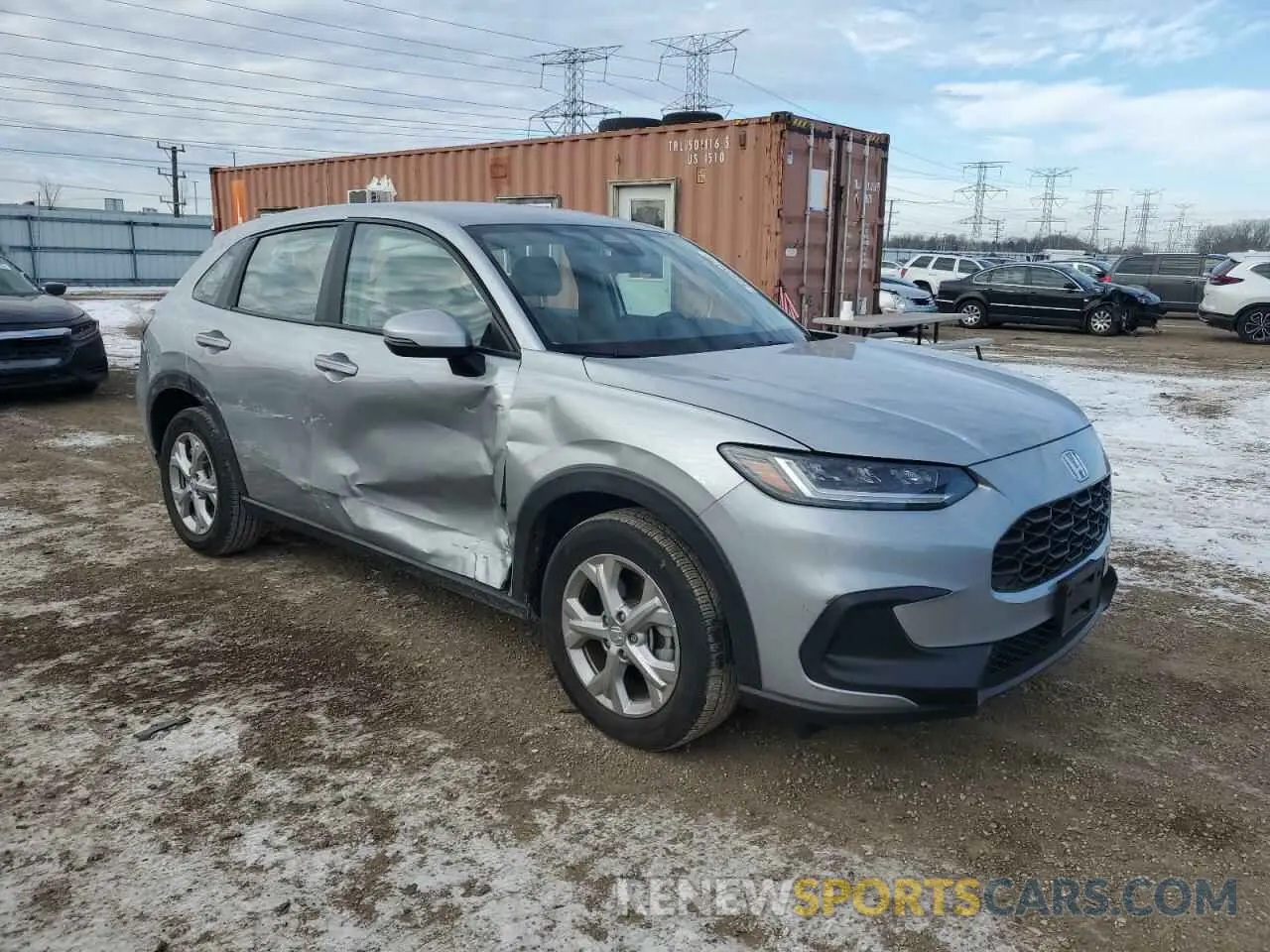 4 Photograph of a damaged car 3CZRZ2H34RM745913 HONDA HR-V 2024