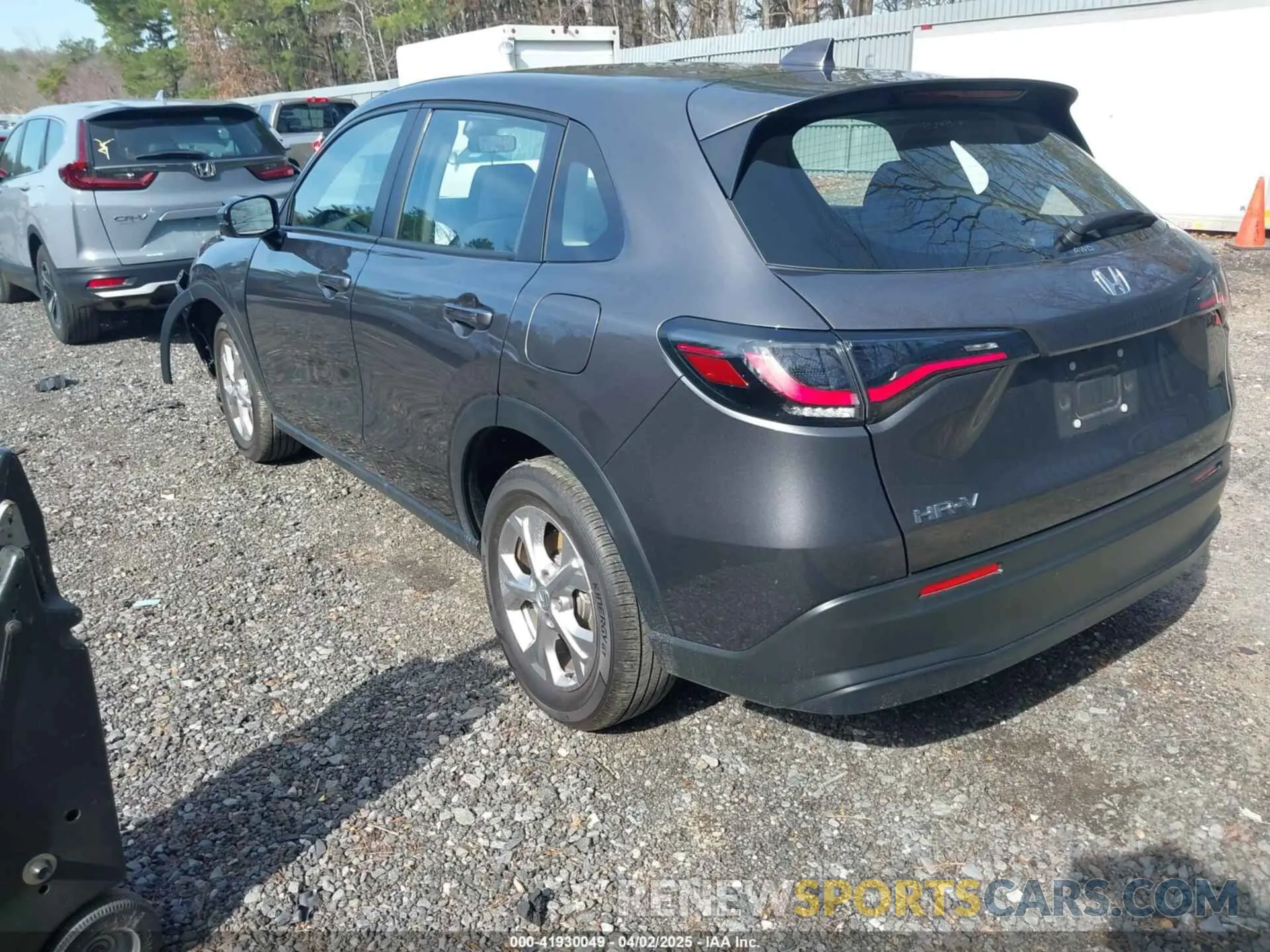 3 Photograph of a damaged car 3CZRZ2H34RM777308 HONDA HR-V 2024