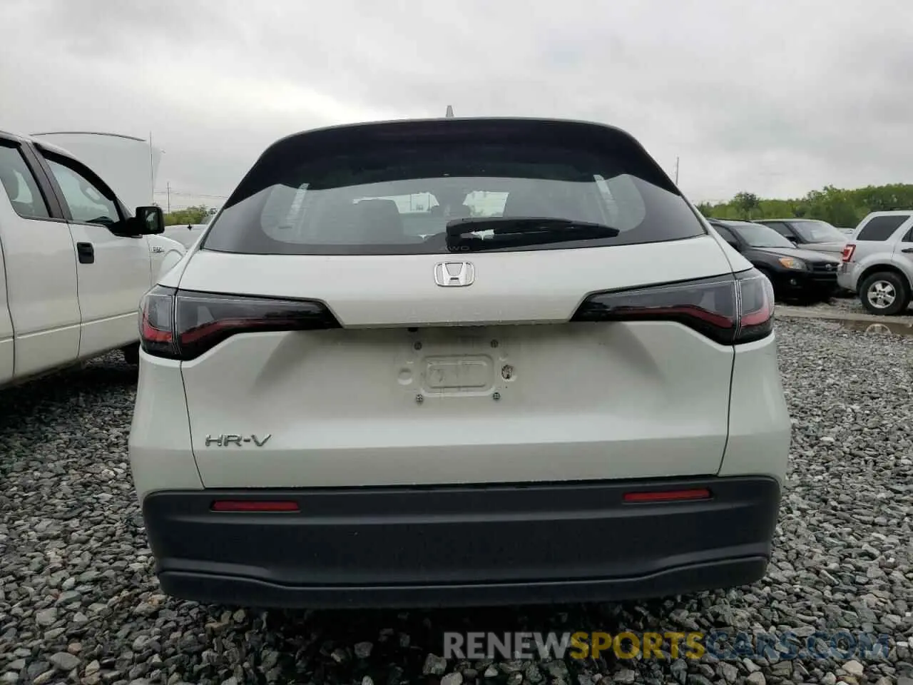 6 Photograph of a damaged car 3CZRZ2H35RM708076 HONDA HR-V 2024