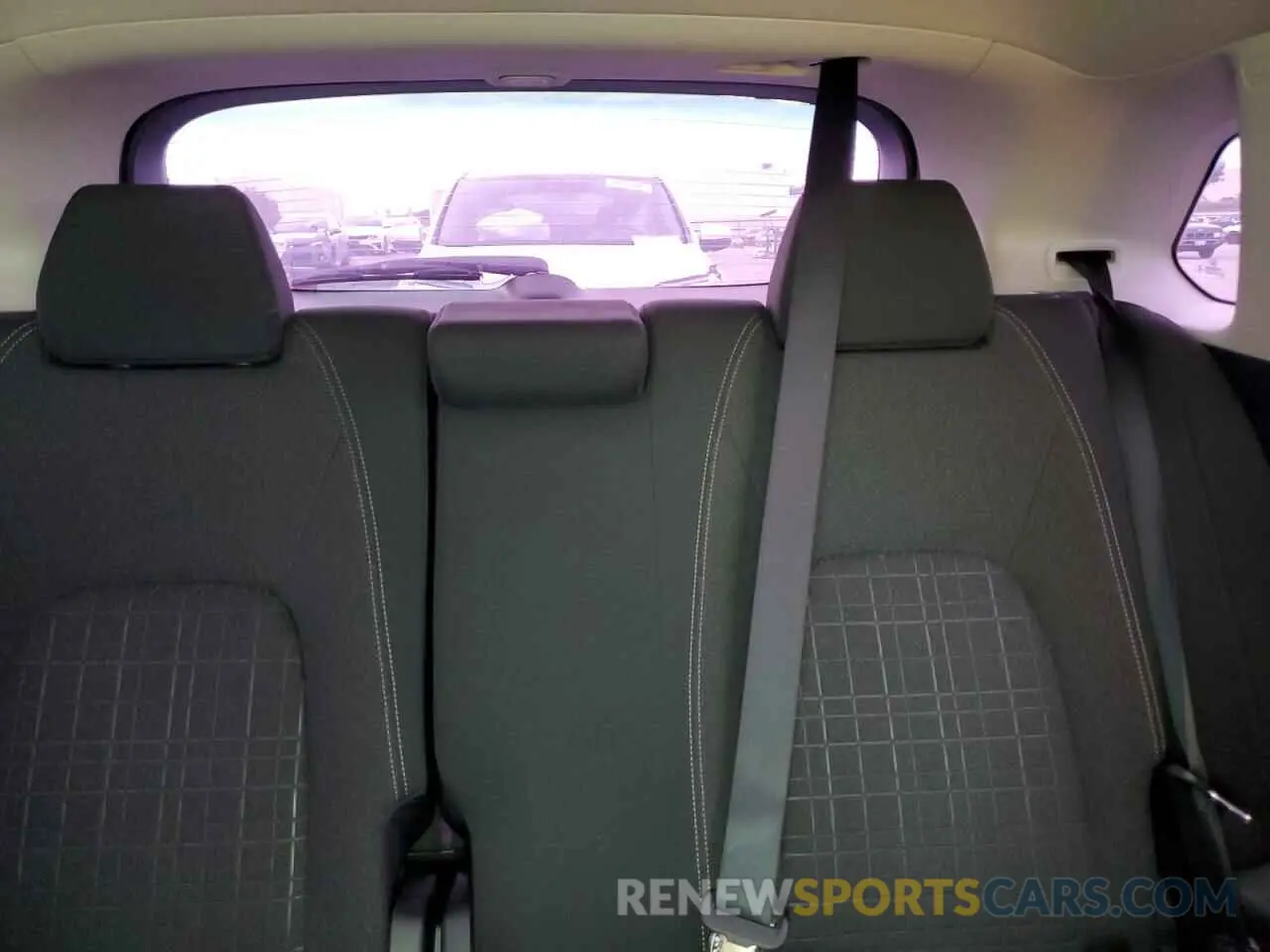 10 Photograph of a damaged car 3CZRZ2H35RM714895 HONDA HR-V 2024