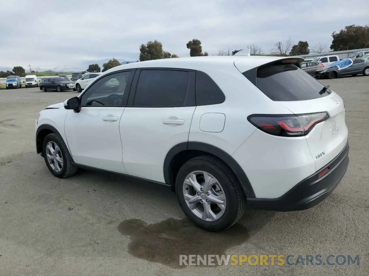 2 Photograph of a damaged car 3CZRZ2H35RM714895 HONDA HR-V 2024