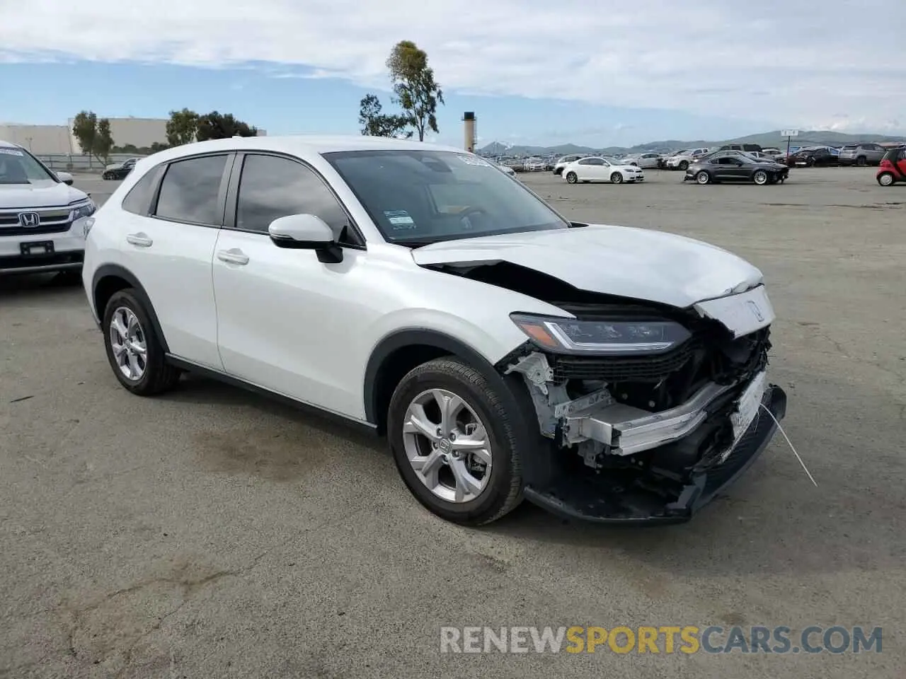 4 Photograph of a damaged car 3CZRZ2H35RM714895 HONDA HR-V 2024