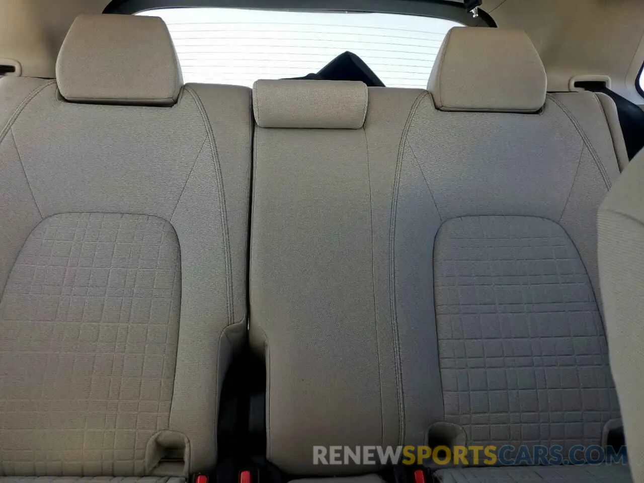 10 Photograph of a damaged car 3CZRZ2H35RM737898 HONDA HR-V 2024