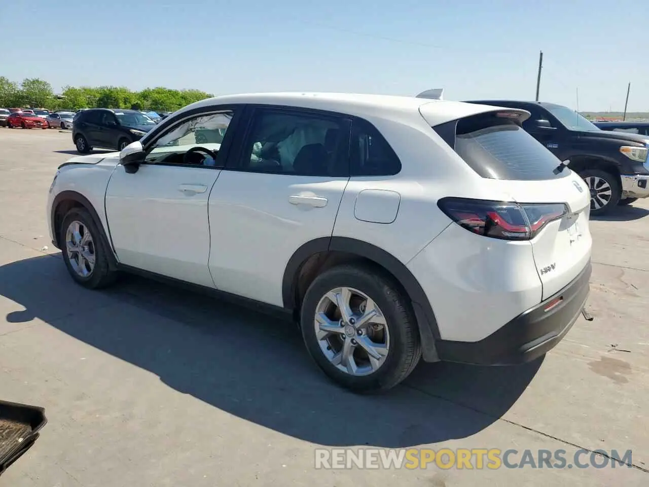 2 Photograph of a damaged car 3CZRZ2H35RM737898 HONDA HR-V 2024