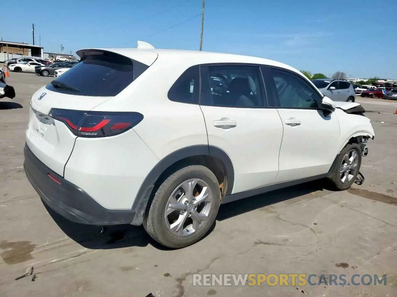3 Photograph of a damaged car 3CZRZ2H35RM737898 HONDA HR-V 2024