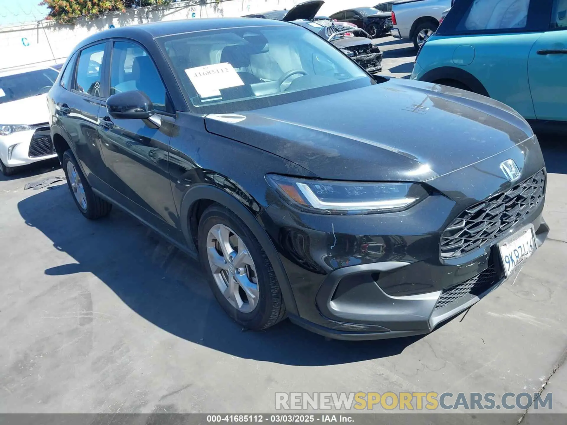 1 Photograph of a damaged car 3CZRZ2H36RM719989 HONDA HR-V 2024