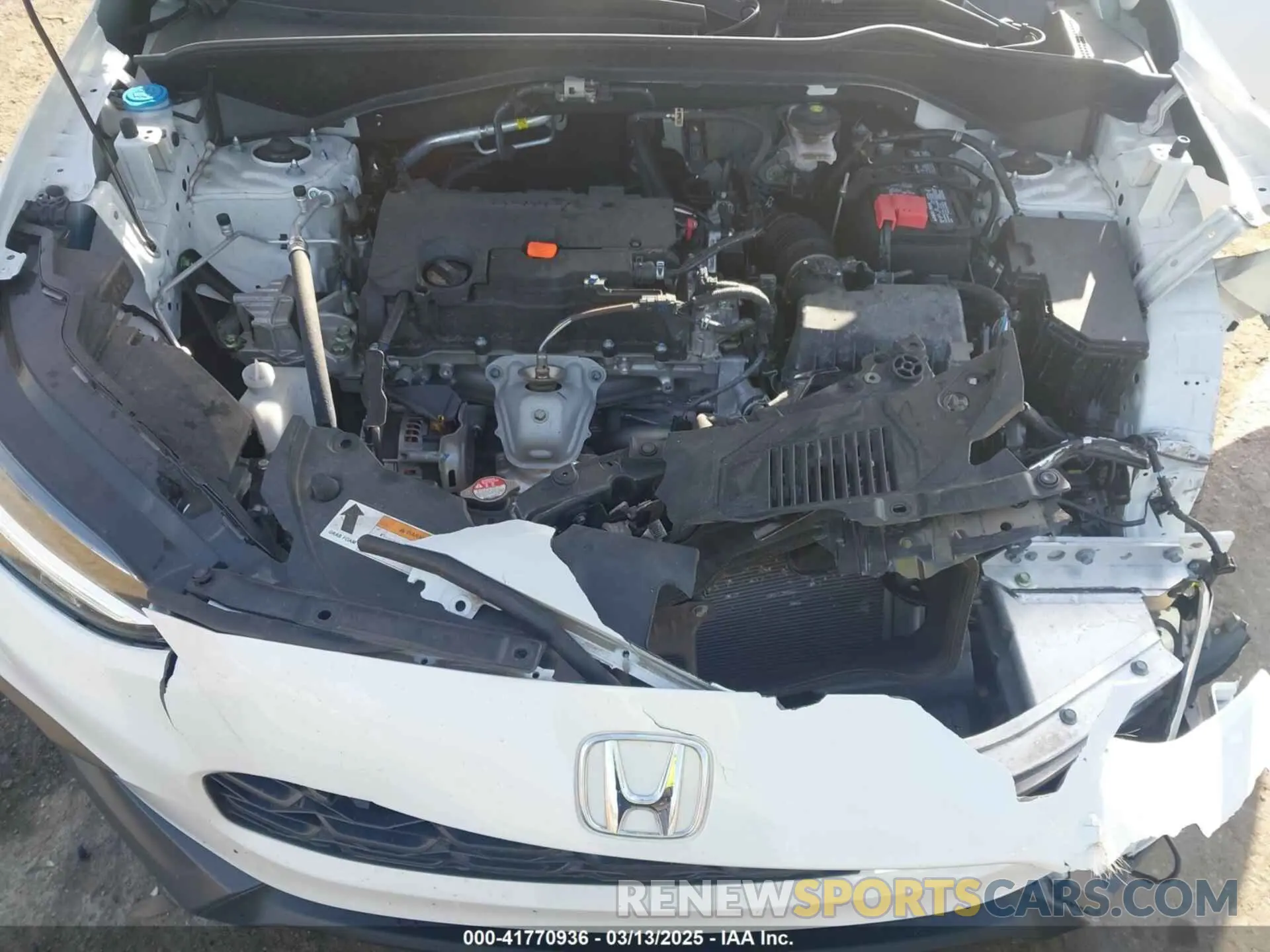 10 Photograph of a damaged car 3CZRZ2H36RM725419 HONDA HR-V 2024