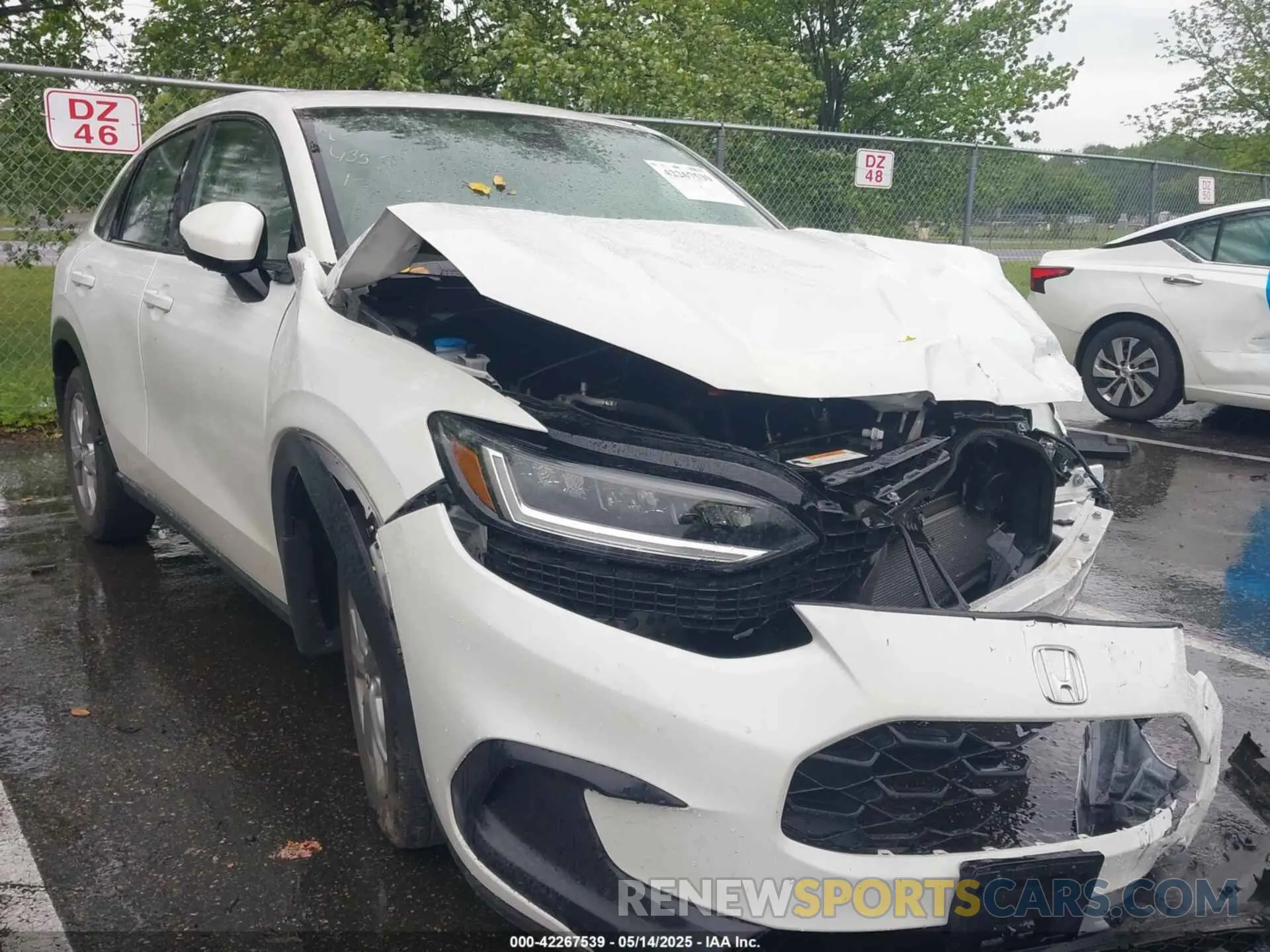 1 Photograph of a damaged car 3CZRZ2H36RM746674 HONDA HR-V 2024