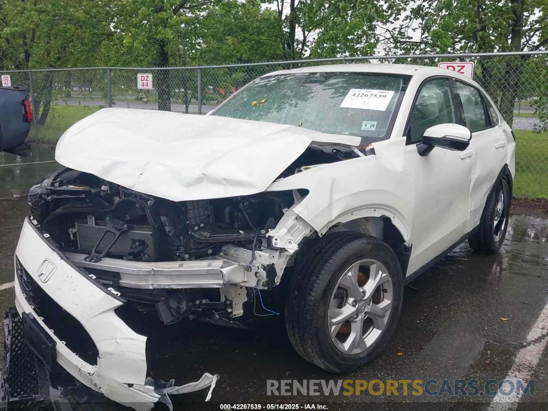 2 Photograph of a damaged car 3CZRZ2H36RM746674 HONDA HR-V 2024