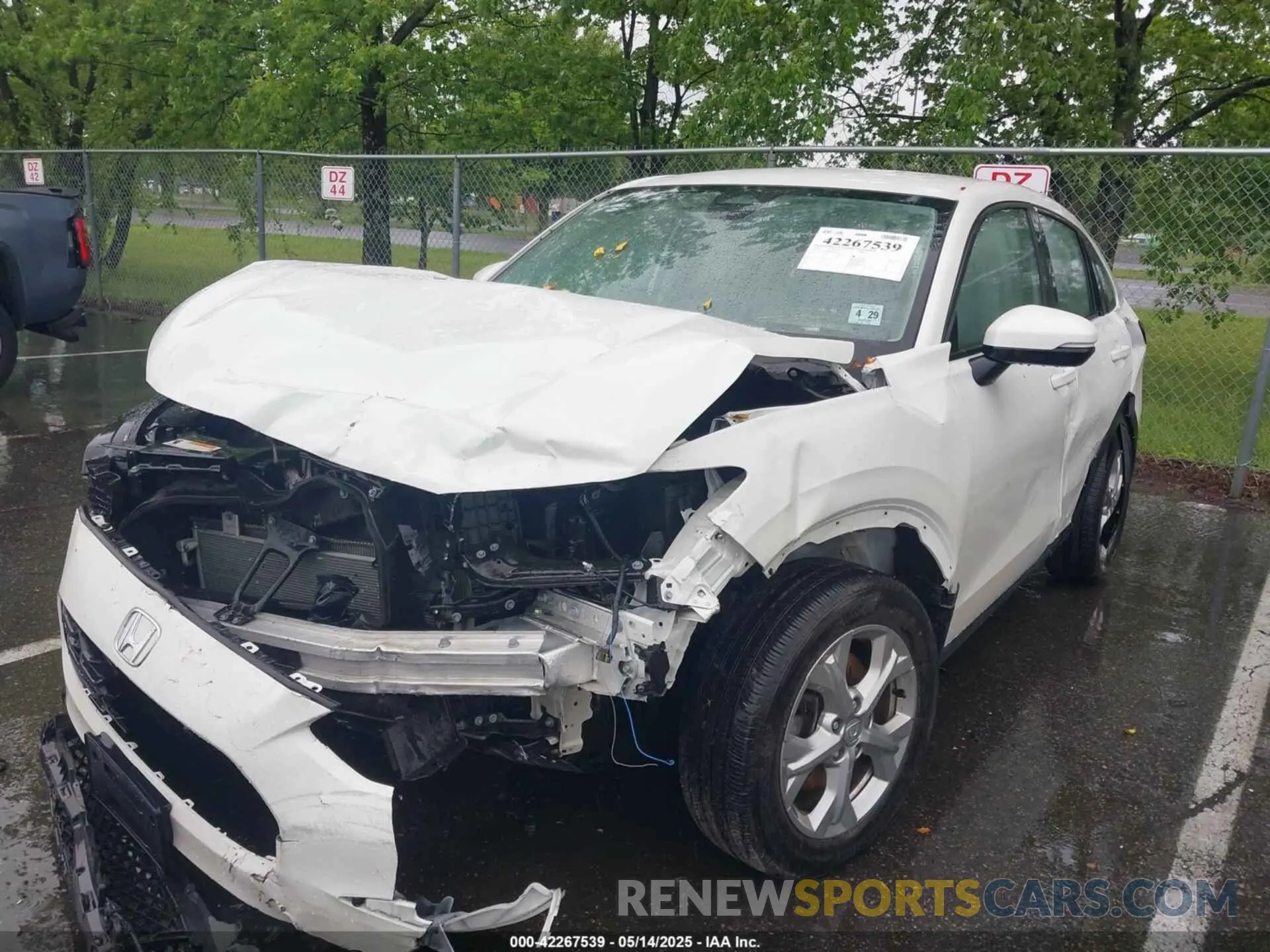 6 Photograph of a damaged car 3CZRZ2H36RM746674 HONDA HR-V 2024