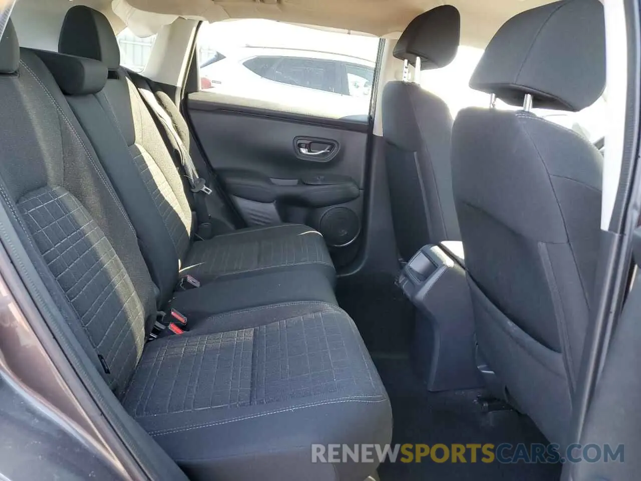 11 Photograph of a damaged car 3CZRZ2H37RM102715 HONDA HR-V 2024