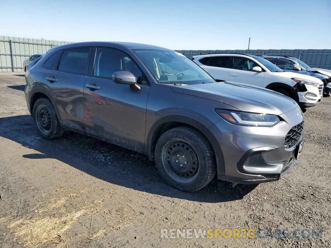 4 Photograph of a damaged car 3CZRZ2H37RM102715 HONDA HR-V 2024