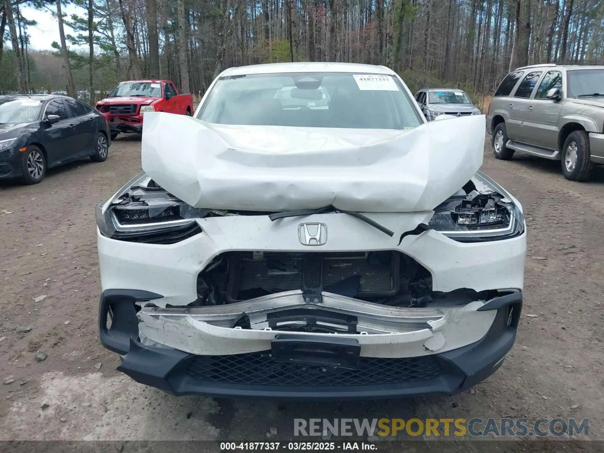 12 Photograph of a damaged car 3CZRZ2H37RM719421 HONDA HR-V 2024
