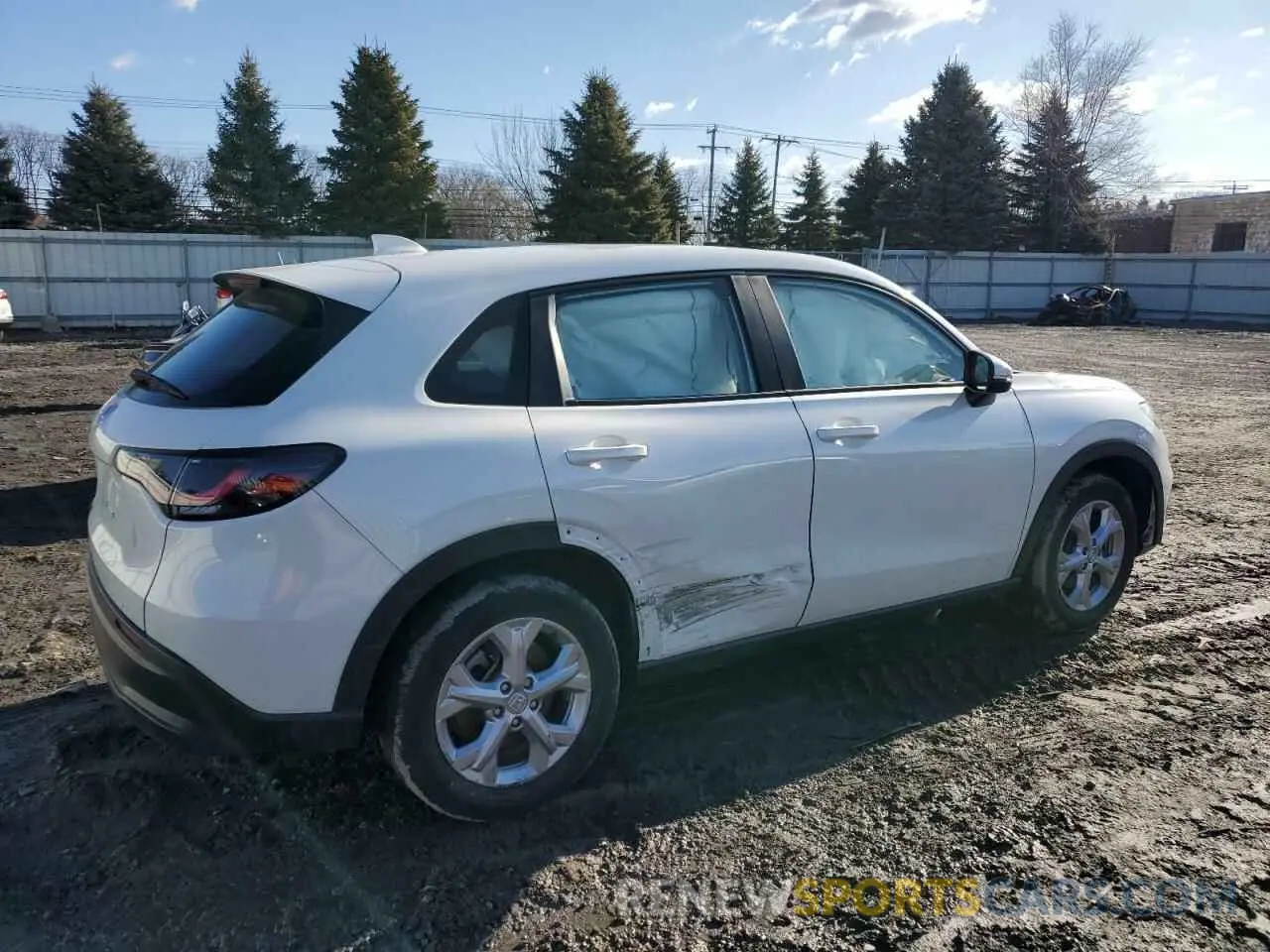 3 Photograph of a damaged car 3CZRZ2H38RM712042 HONDA HR-V 2024