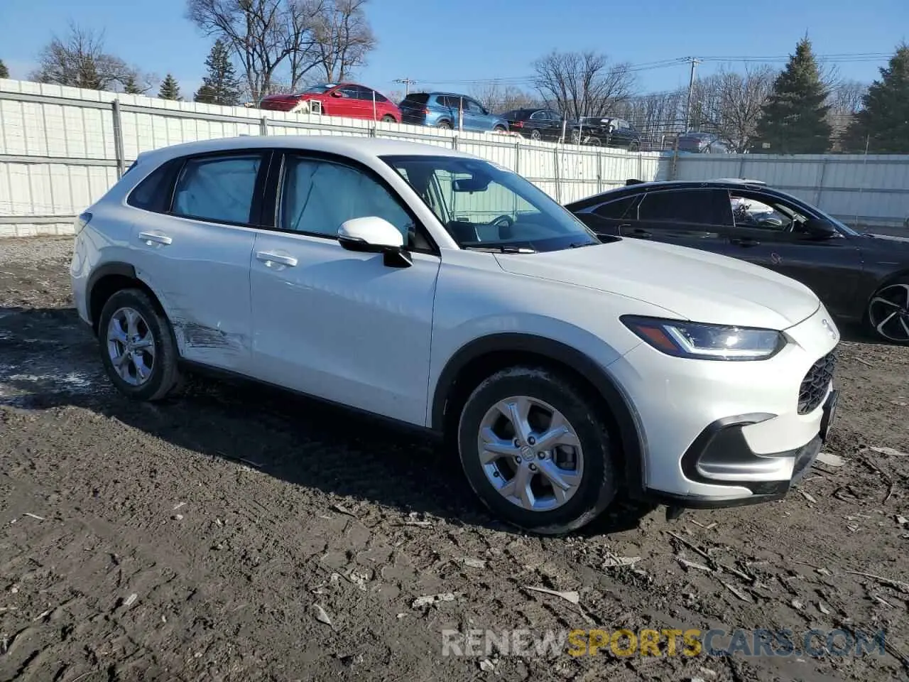 4 Photograph of a damaged car 3CZRZ2H38RM712042 HONDA HR-V 2024