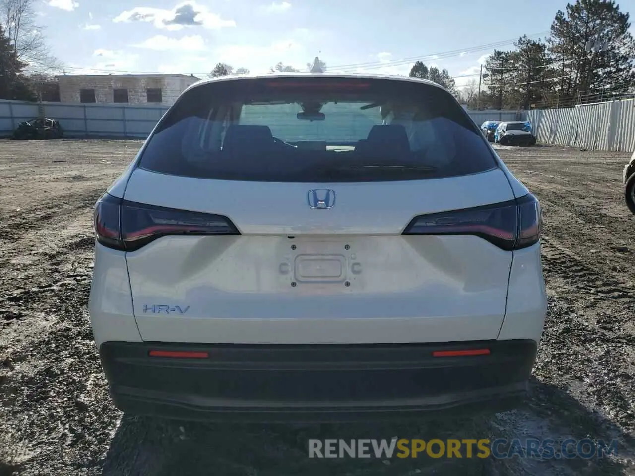 6 Photograph of a damaged car 3CZRZ2H38RM712042 HONDA HR-V 2024
