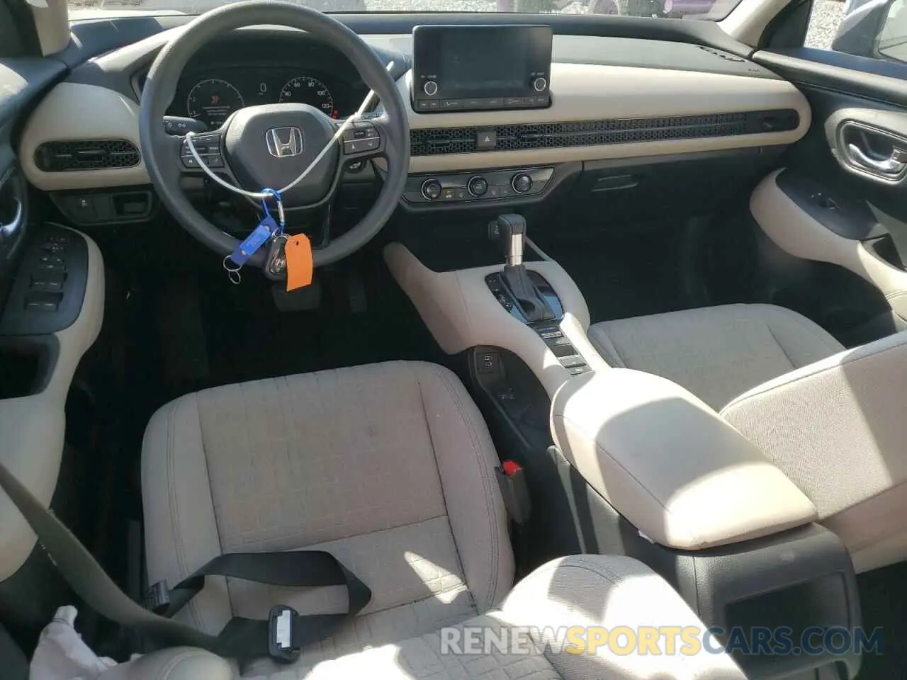 8 Photograph of a damaged car 3CZRZ2H38RM757949 HONDA HR-V 2024
