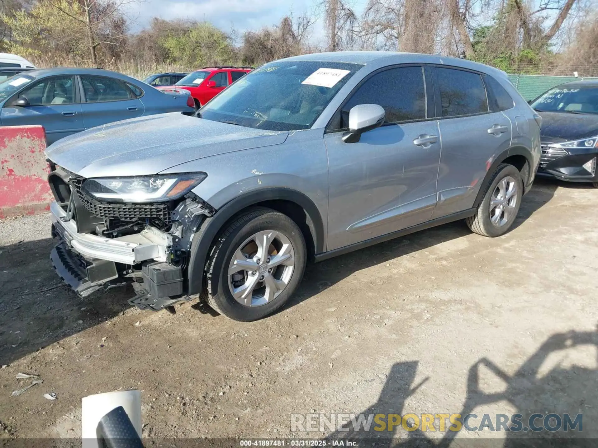 2 Photograph of a damaged car 3CZRZ2H39RM717198 HONDA HR-V 2024