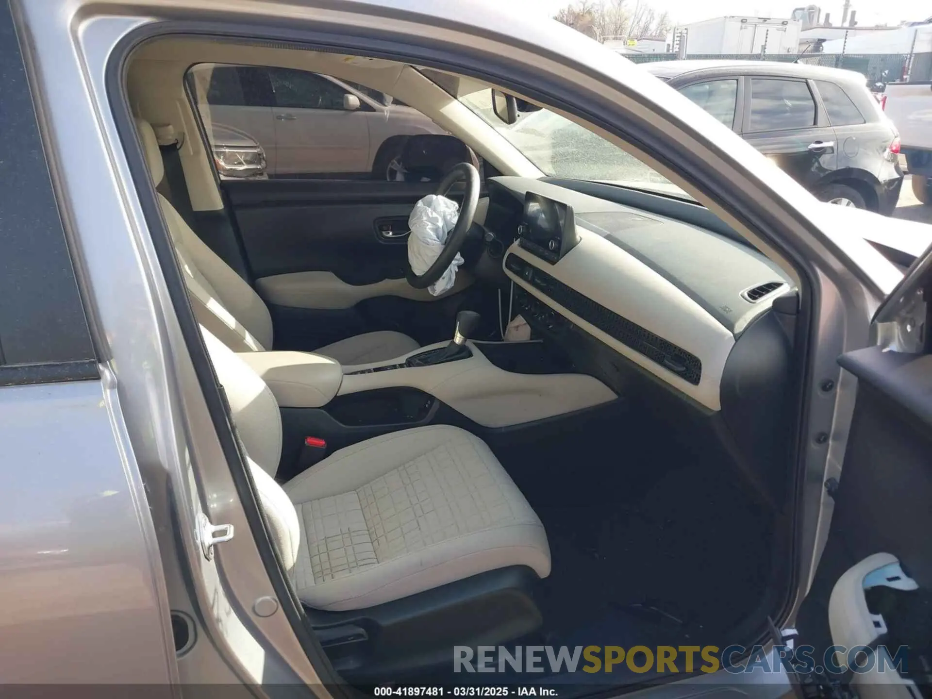 5 Photograph of a damaged car 3CZRZ2H39RM717198 HONDA HR-V 2024