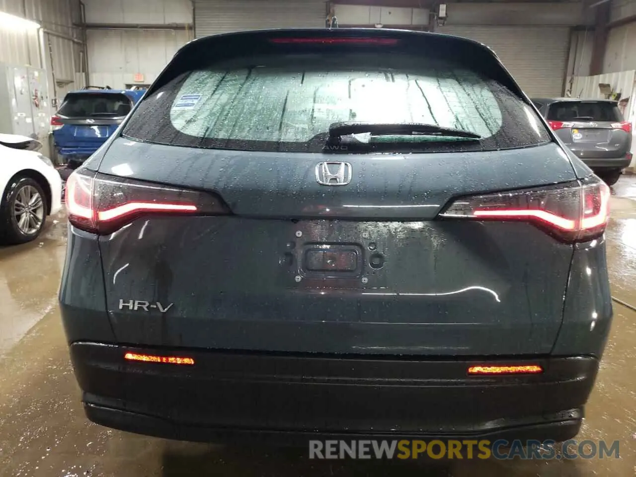 6 Photograph of a damaged car 3CZRZ2H39RM733787 HONDA HR-V 2024