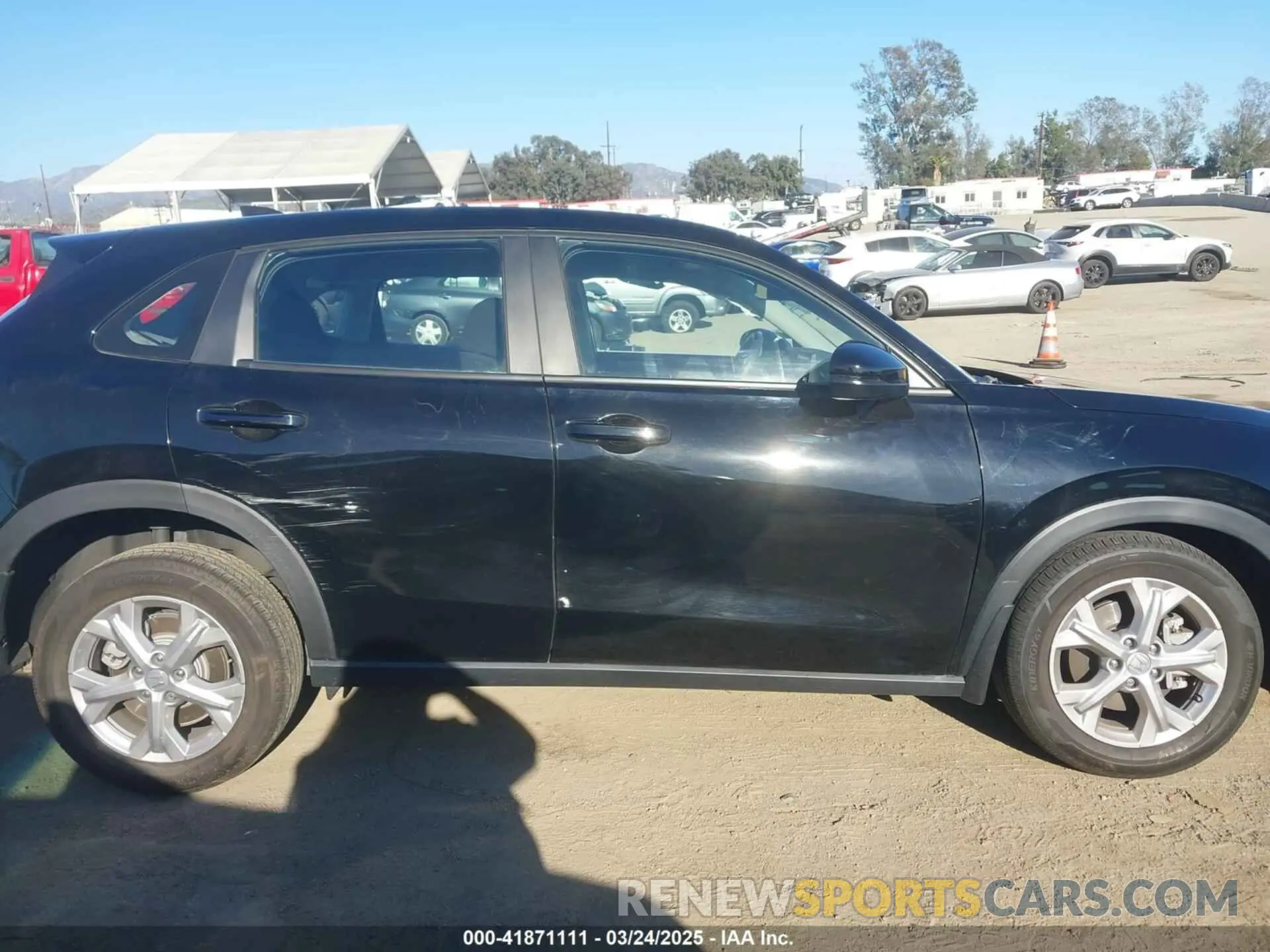 13 Photograph of a damaged car 3CZRZ2H39RM735314 HONDA HR-V 2024