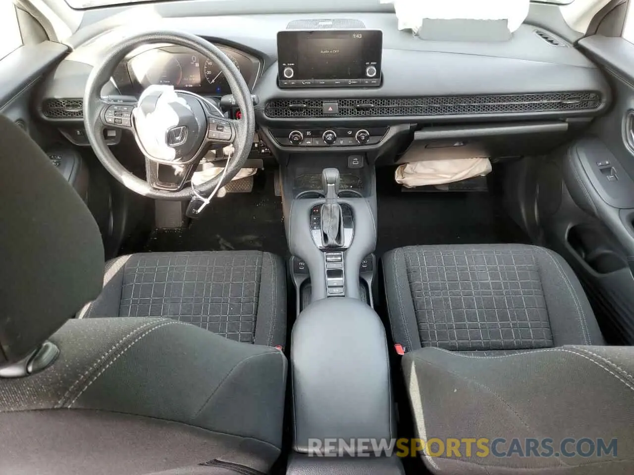 8 Photograph of a damaged car 3CZRZ2H39RM777692 HONDA HR-V 2024