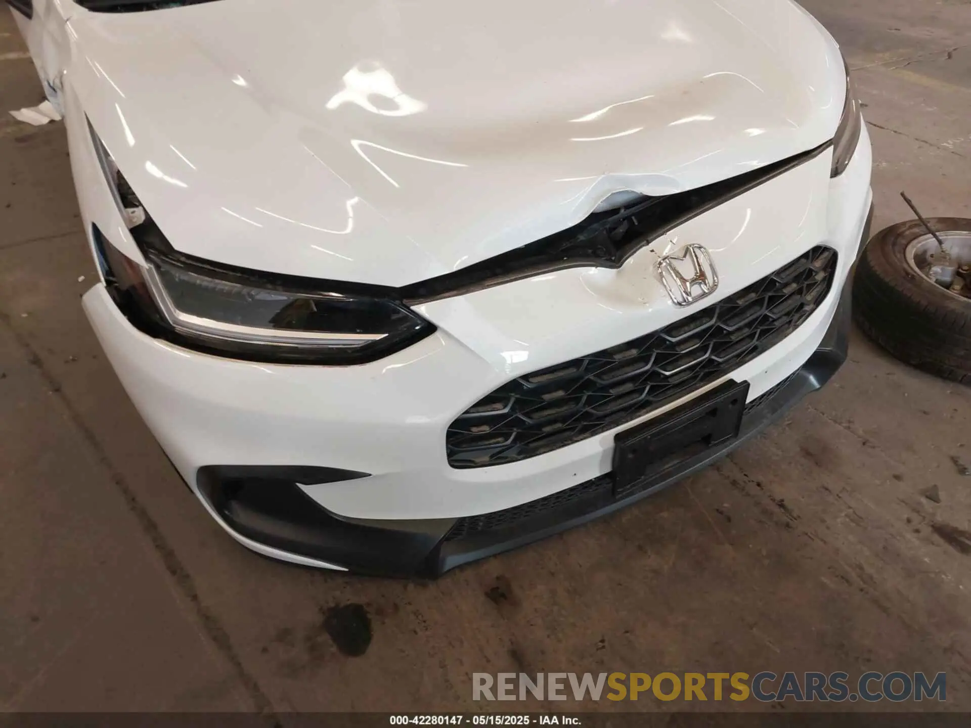 6 Photograph of a damaged car 3CZRZ2H3XRM751487 HONDA HR-V 2024