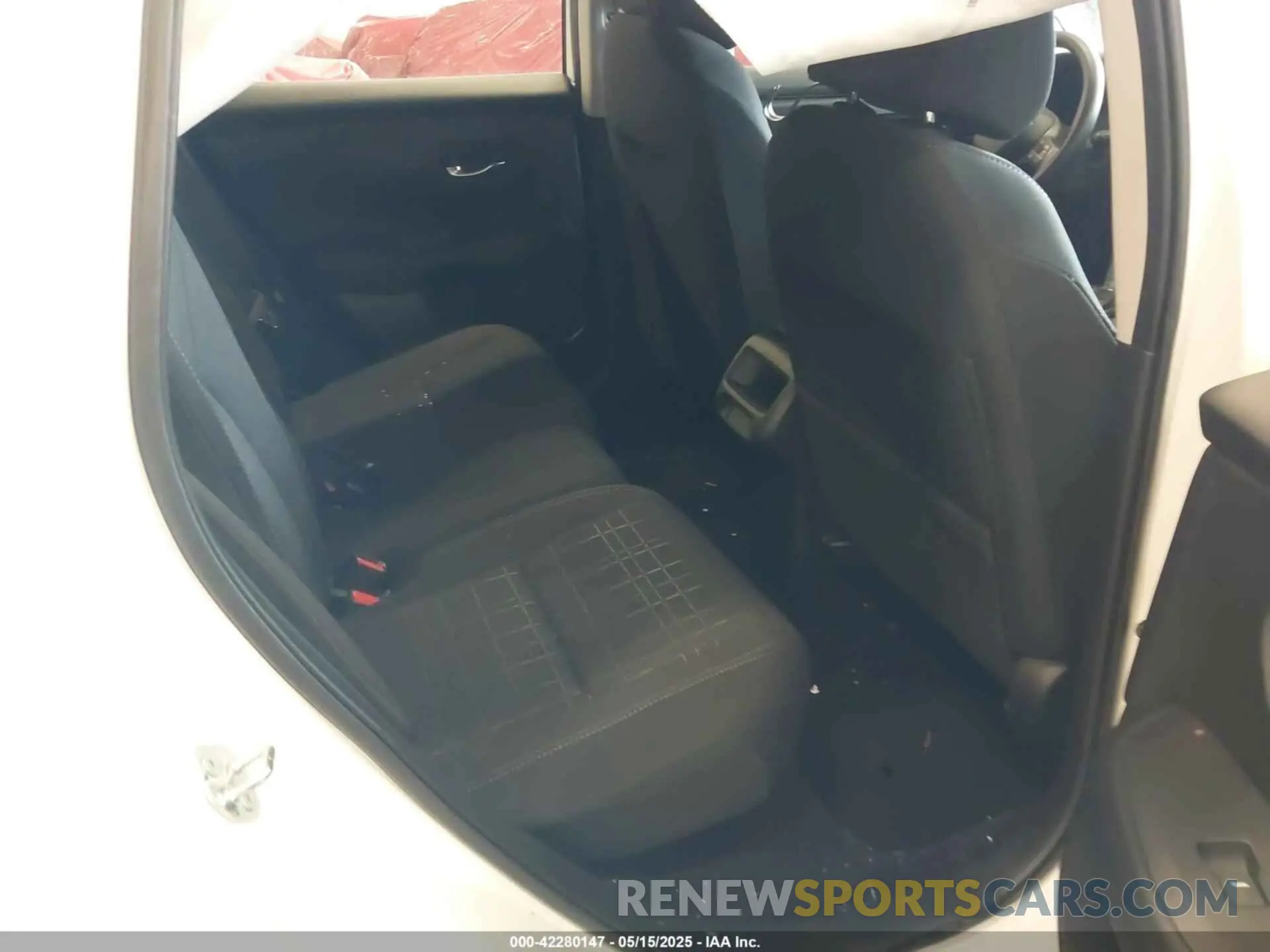 8 Photograph of a damaged car 3CZRZ2H3XRM751487 HONDA HR-V 2024