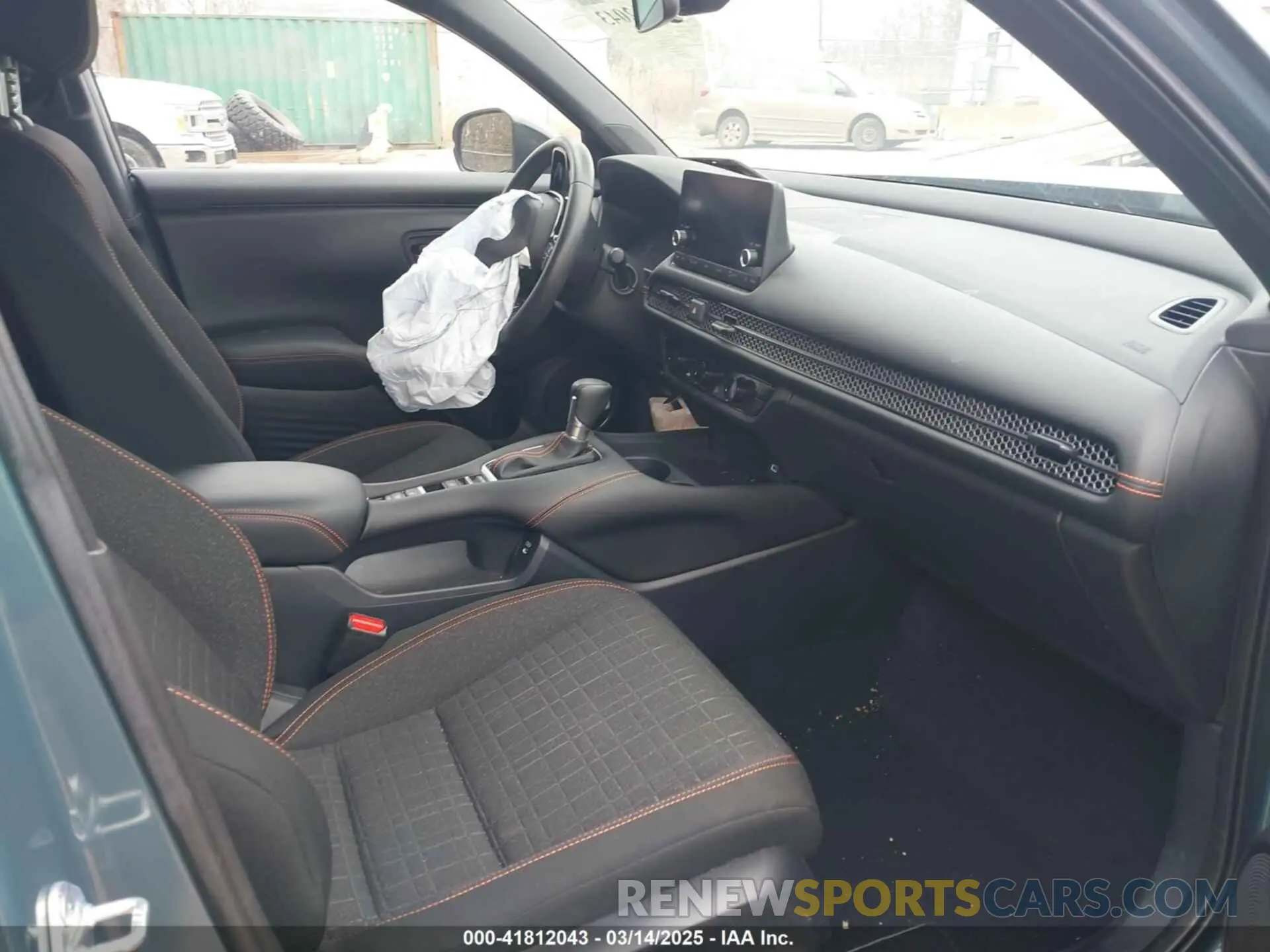 5 Photograph of a damaged car 3CZRZ2H50RM760877 HONDA HR-V 2024