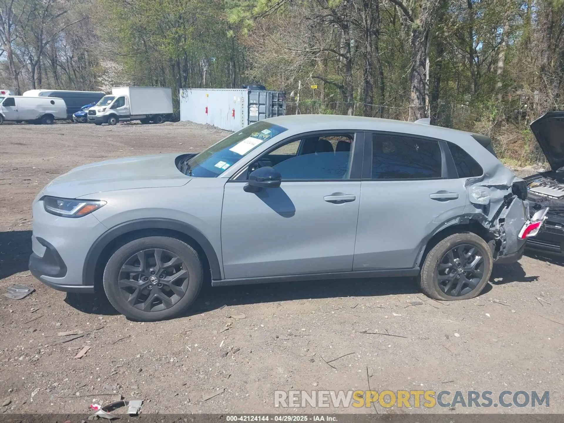 14 Photograph of a damaged car 3CZRZ2H50RM765321 HONDA HR-V 2024