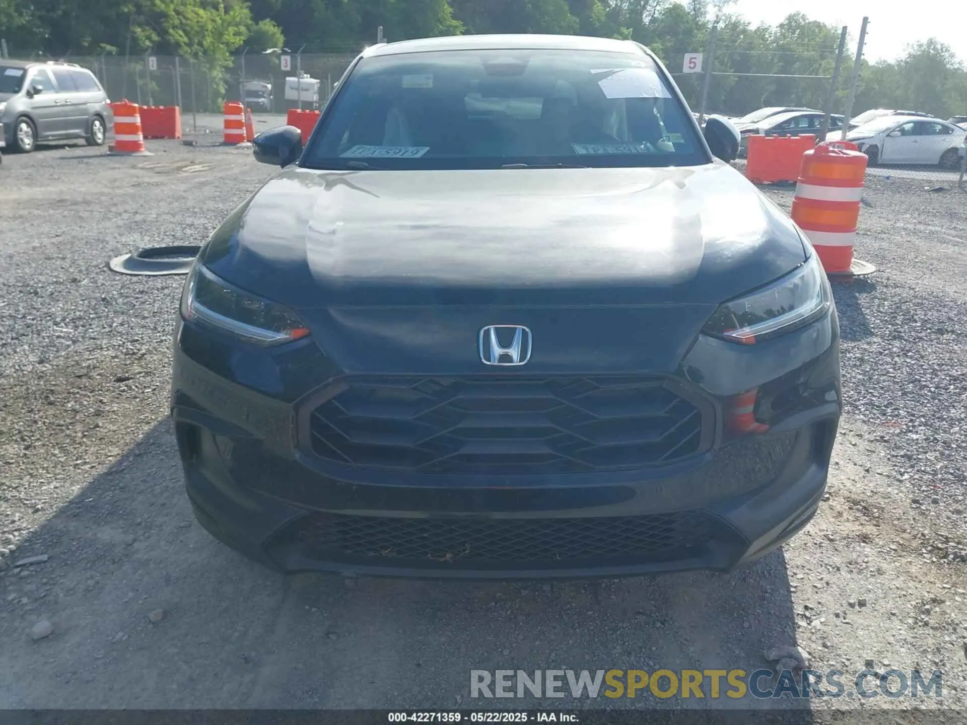 12 Photograph of a damaged car 3CZRZ2H51RM707525 HONDA HR-V 2024