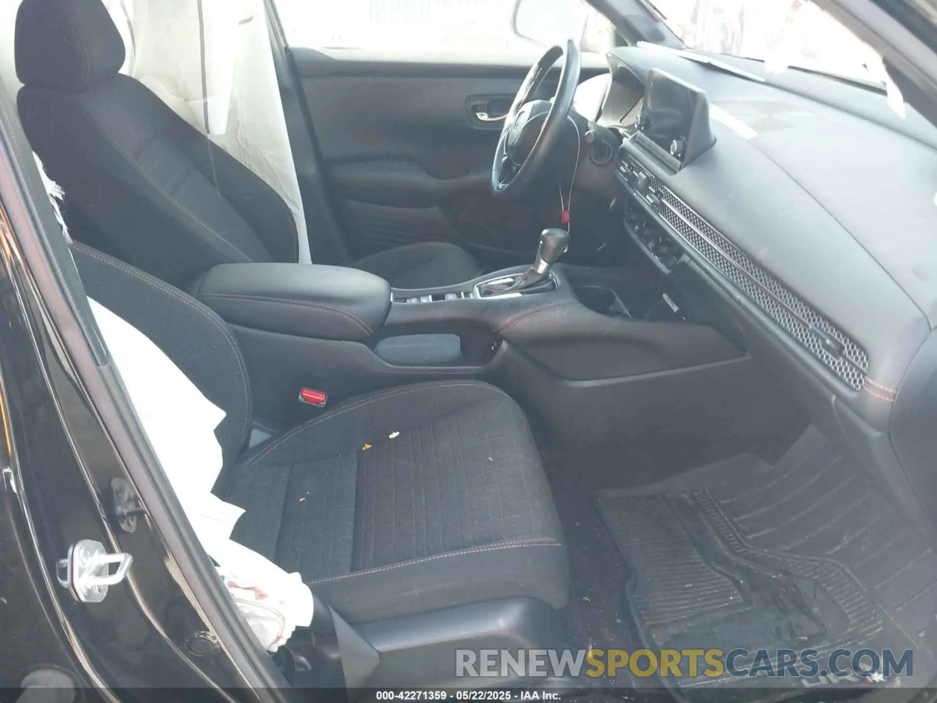 5 Photograph of a damaged car 3CZRZ2H51RM707525 HONDA HR-V 2024