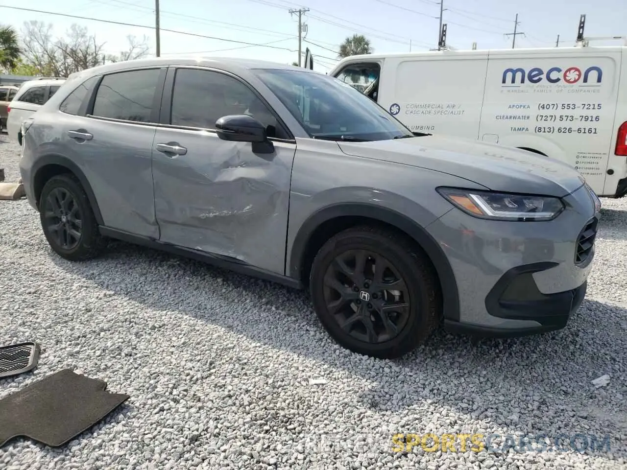 4 Photograph of a damaged car 3CZRZ2H51RM715043 HONDA HR-V 2024