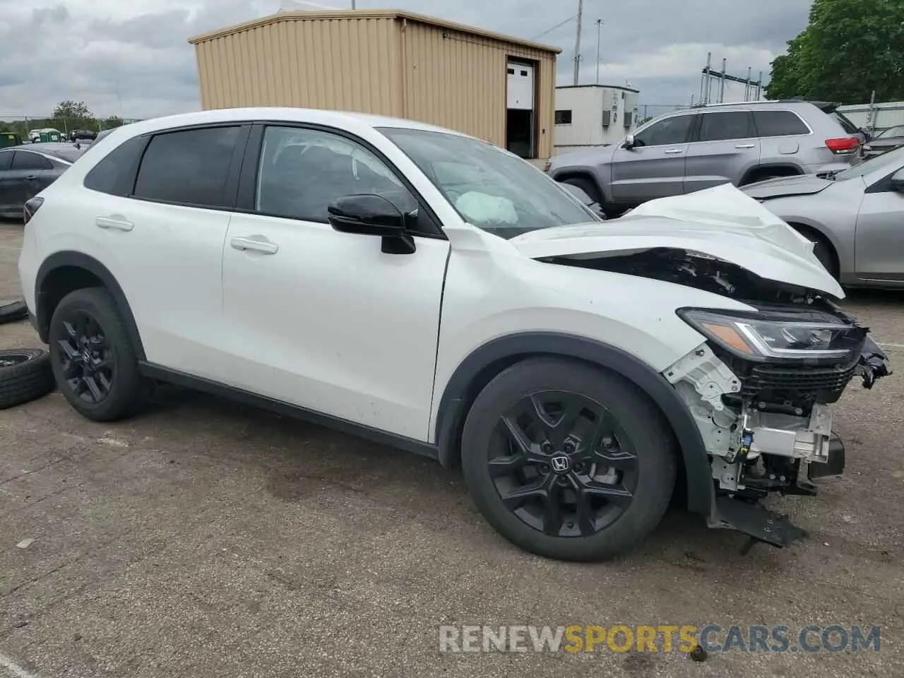 4 Photograph of a damaged car 3CZRZ2H51RM737205 HONDA HR-V 2024