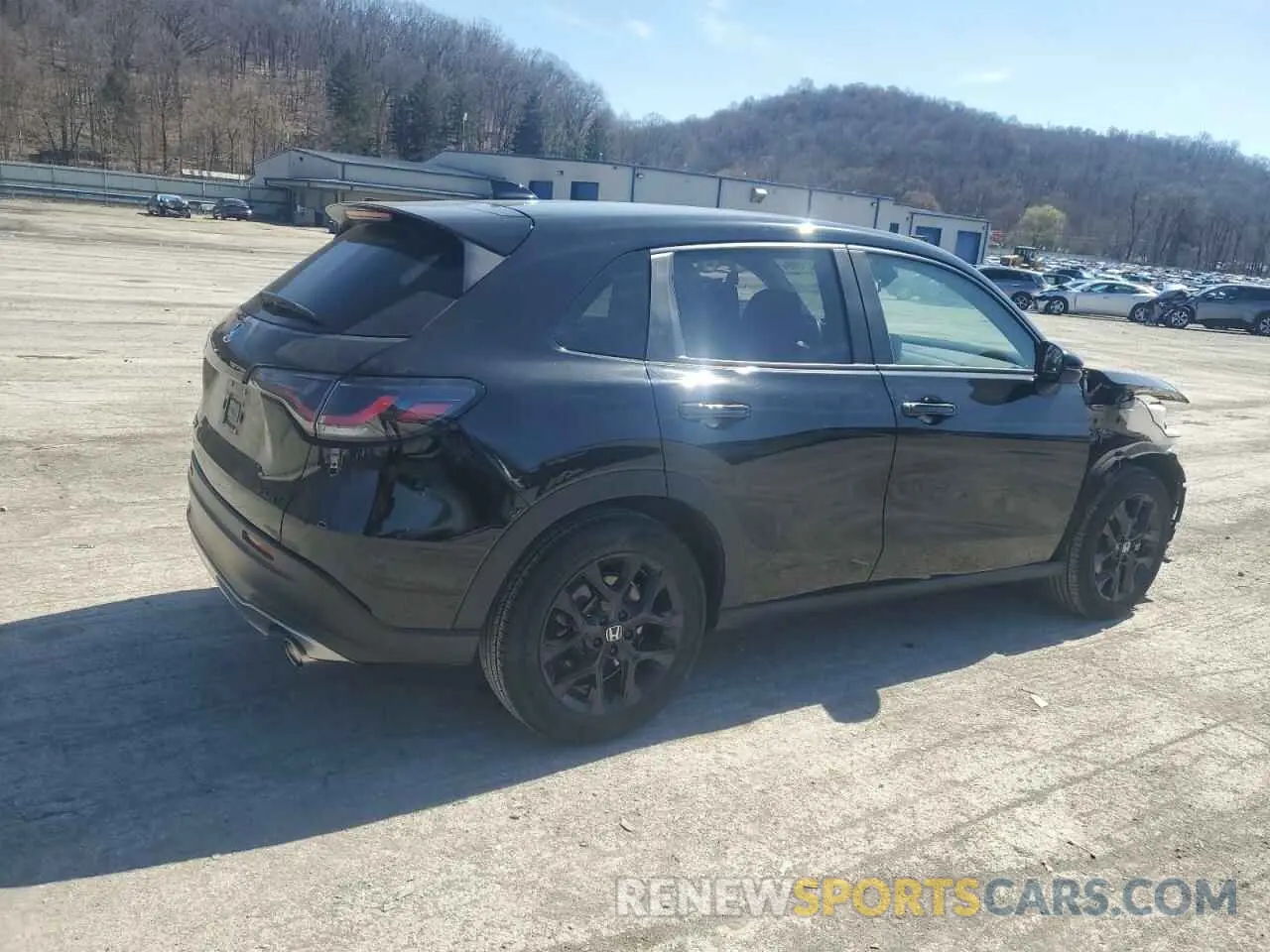 3 Photograph of a damaged car 3CZRZ2H51RM763271 HONDA HR-V 2024