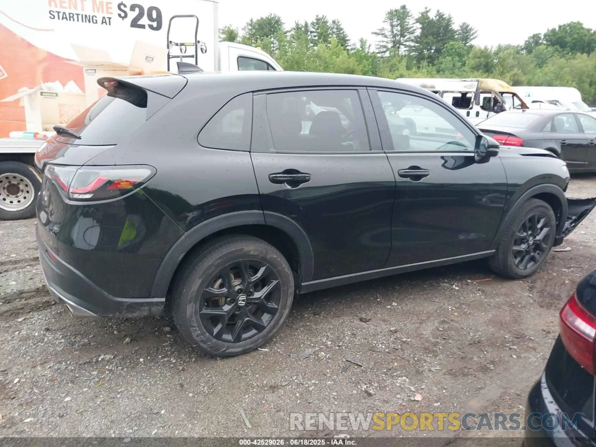 13 Photograph of a damaged car 3CZRZ2H52RM701880 HONDA HR-V 2024