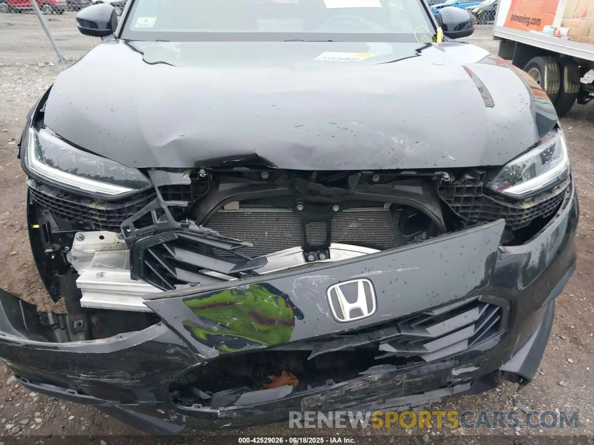 6 Photograph of a damaged car 3CZRZ2H52RM701880 HONDA HR-V 2024