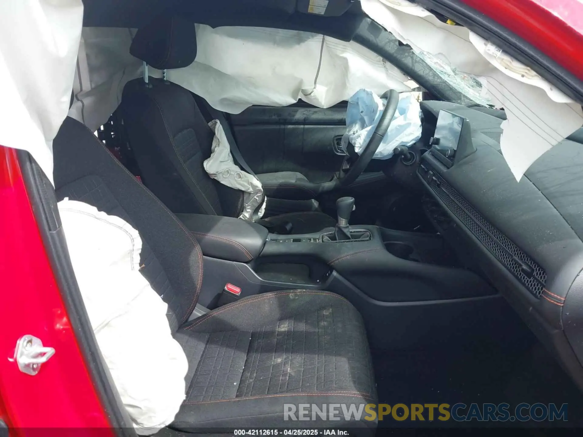 5 Photograph of a damaged car 3CZRZ2H52RM734779 HONDA HR-V 2024