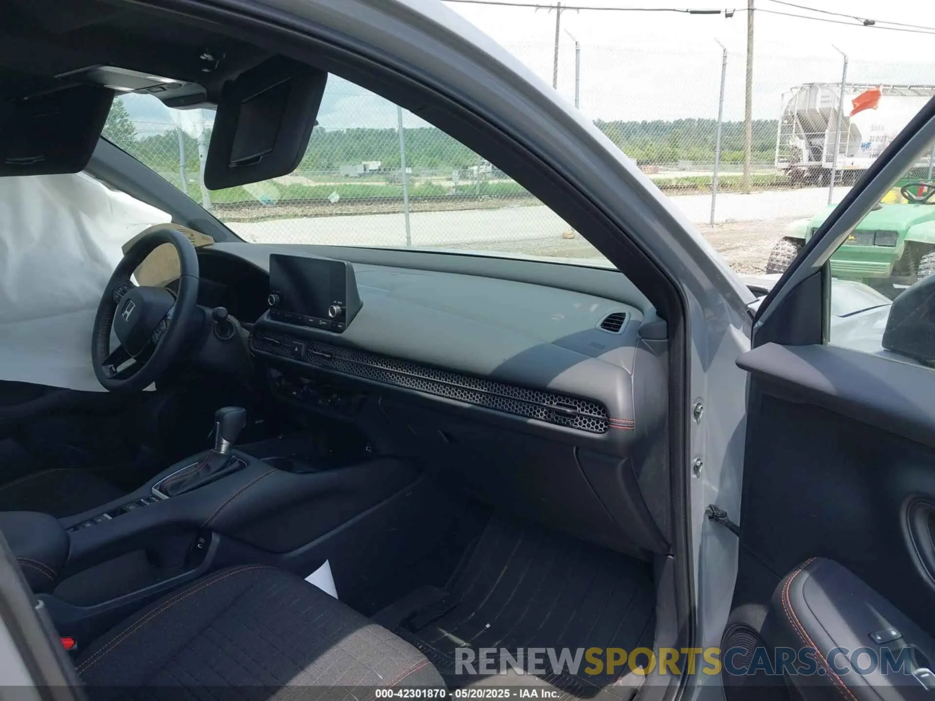 5 Photograph of a damaged car 3CZRZ2H52RM763246 HONDA HR-V 2024