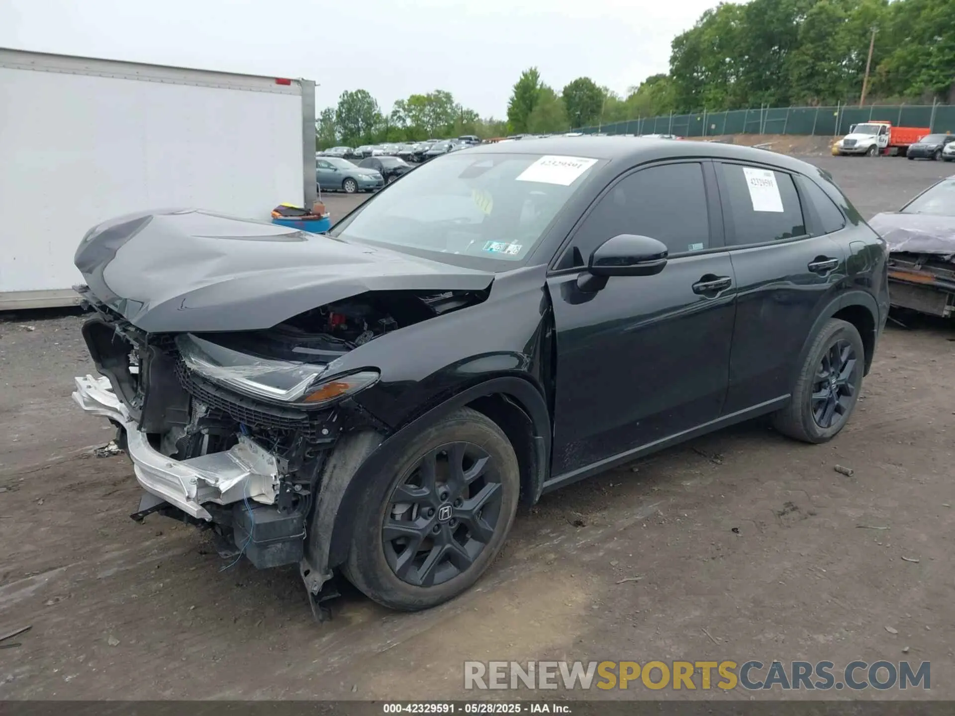 2 Photograph of a damaged car 3CZRZ2H53RM701354 HONDA HR-V 2024