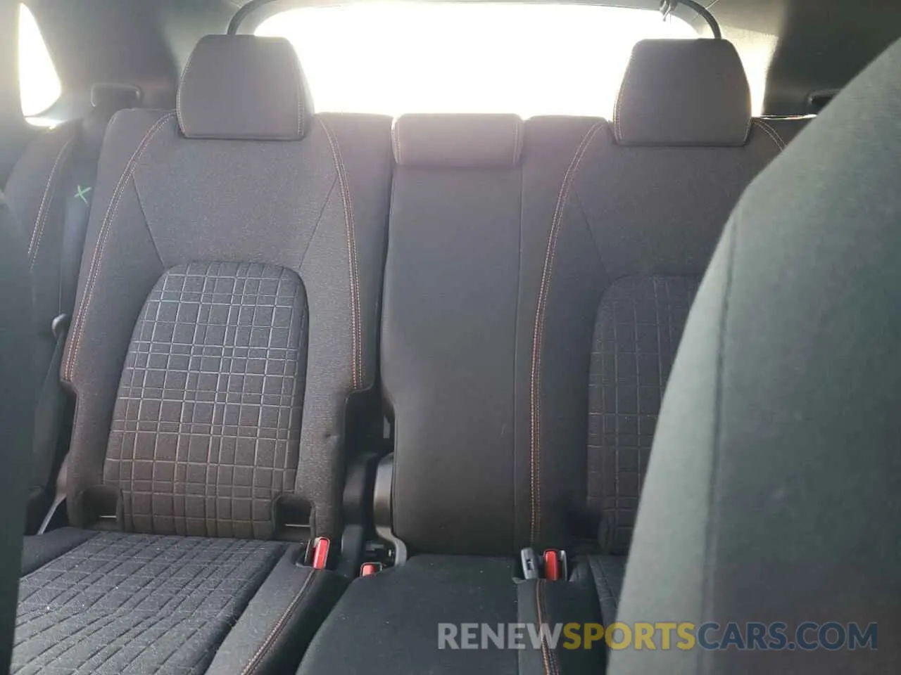 10 Photograph of a damaged car 3CZRZ2H53RM714587 HONDA HR-V 2024
