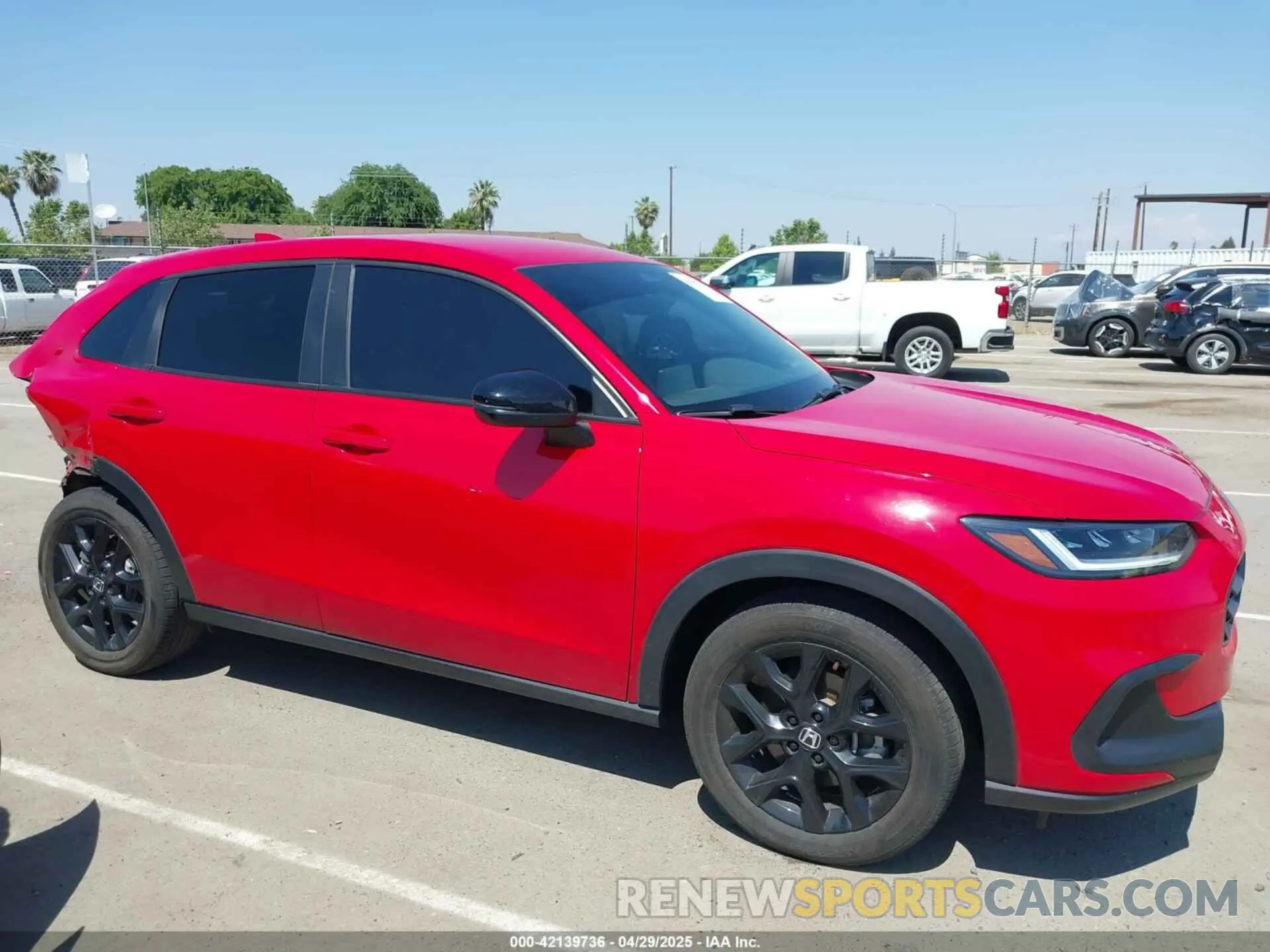 14 Photograph of a damaged car 3CZRZ2H53RM728067 HONDA HR-V 2024