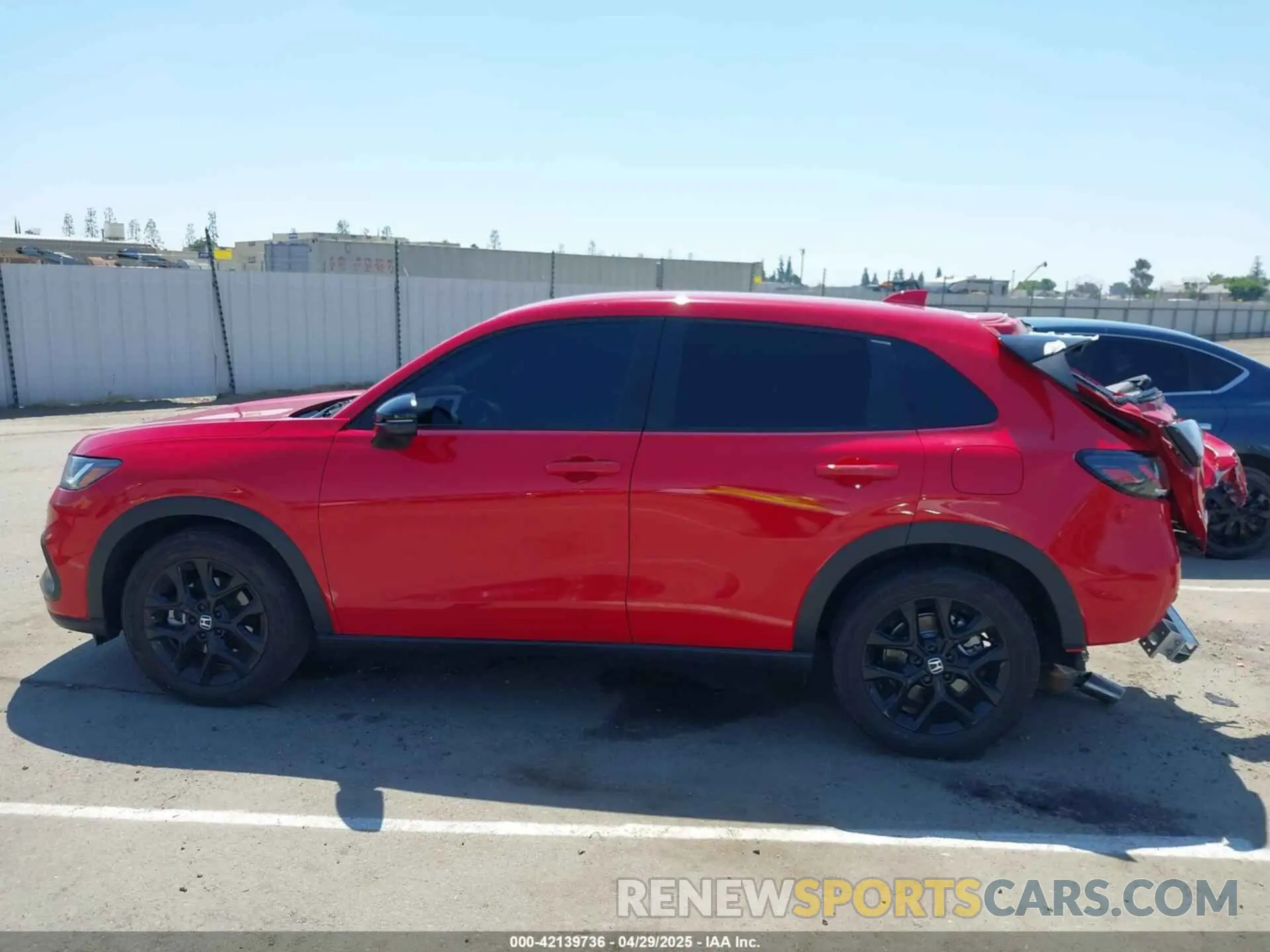 15 Photograph of a damaged car 3CZRZ2H53RM728067 HONDA HR-V 2024