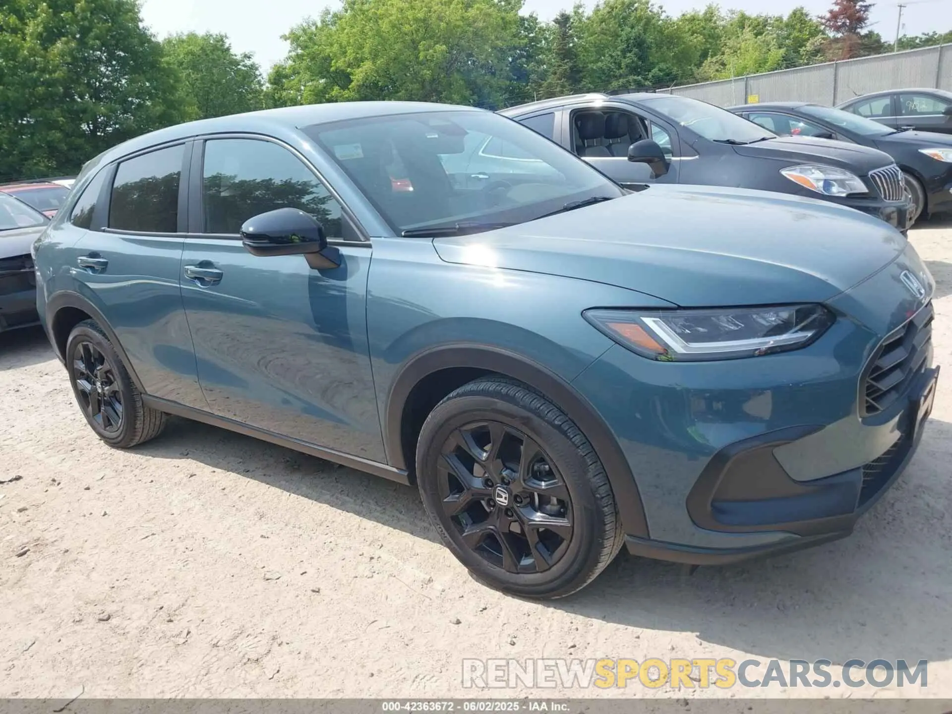 1 Photograph of a damaged car 3CZRZ2H53RM773820 HONDA HR-V 2024